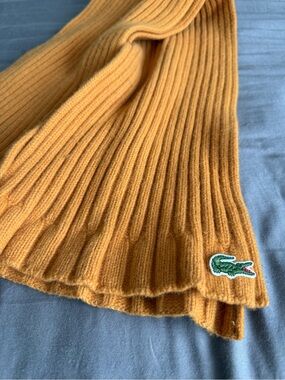 Lacoste men’s Ribbed Mustard Scarf with Crocodile Patch